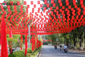 Tuyên Quang: Rực rỡ cờ hoa sẵn sàng cho Đại hội Đảng bộ tỉnh lần thứ I