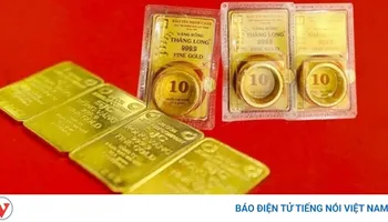 Giá vàng hôm nay 31/8: Giá vàng trong nước cao hơn thế giới hơn 20 triệu đồng/lượng