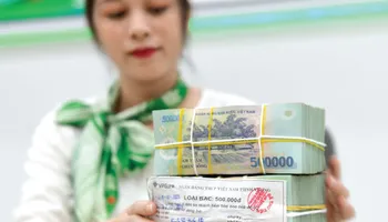 Từ ngày 1/11, chuyển tiền từ 500 triệu đồng phải báo cáo