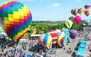 Dong Nai launches Hot Air Balloon Festival and investment promotion event