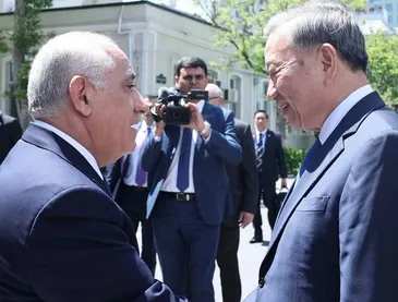 Tổng Bí thư Tô Lâm hội kiến Thủ tướng Azerbaijan Ali Asadov