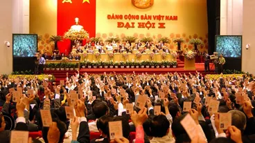 Ðại hội lần thứ X của Ðảng: phát huy sức mạnh toàn dân tộc, đẩy mạnh toàn diện công cuộc đổi mới