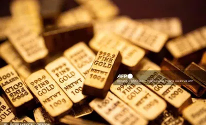 Giá vàng ngày 19/8: Vàng SJC neo ở mức 125 triệu đồng/lượng