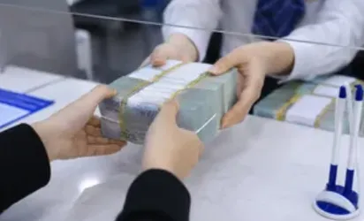 Lãi suất qua đêm liên ngân hàng về vùng trên 1%