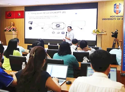 Ho Chi Minh City prioritises digital workforce development | VTV