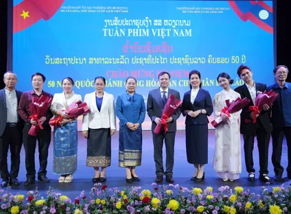 Vietnam Film Week brings Vietnam, Laos closer VTV