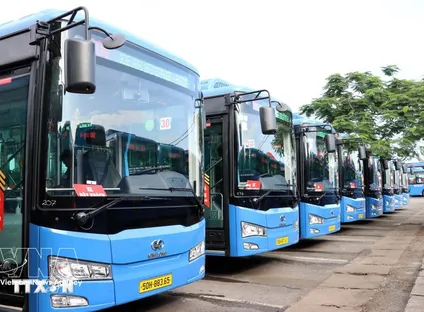 Ho Chi Minh City offers free metro, bus rides on election day | VTV