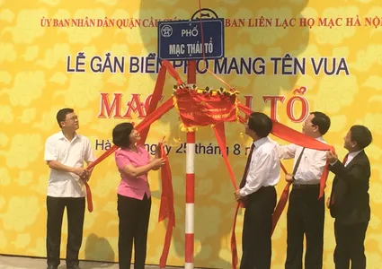 Two new street names in Hanoi