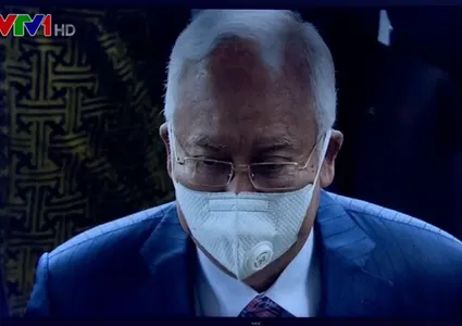 Former Malaysian PM ordered to pay 400 mln USD in unpaid taxes