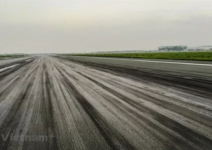 Ministry proposes getting funding for runway and taxiway repair