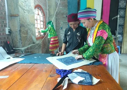 Ethnic minority Party member leads ways for poverty reduction