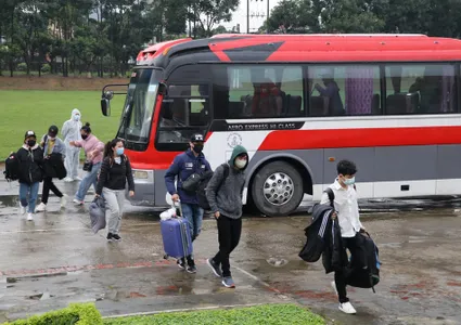 PM urges to keep vigilant against COVID-19