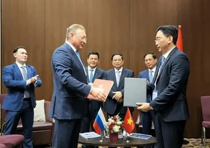 Vietnam’s PV Gas and Russia’s Zarubezhneft strengthen cooperation
