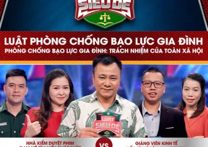 Super Easy Law: The confrontation between the law-obsessed film censor and the economics lecturer