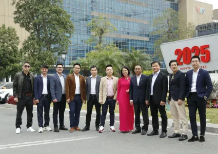 VTV - Footprints of the Globe: A New Rendezvous for Lunar New Year