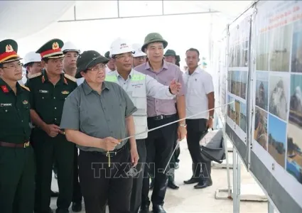 Can Tho-Ca Mau expressway project must be completed by December 19: PM