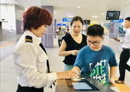 Hanoi to launch integrate e-ticket for public transport from Sept. 2