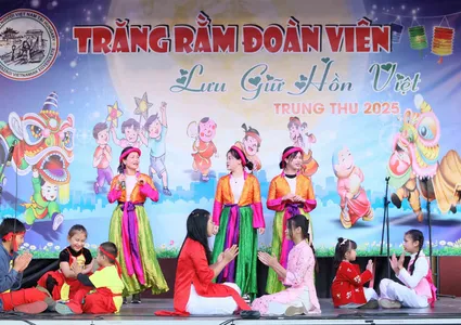 Vietnamese Mid-Autumn Festival celebrated with joy globally