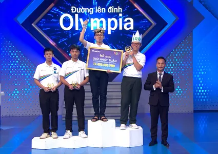 Road to Olympia Mount: Schoolboy Claims Laurel Wreath After Thrilling Battle Against Opponents of Equal Caliber