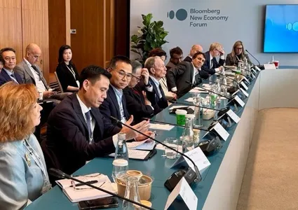 Viet Nam affirms support for free, fair trade system