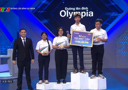 Hai Phong schoolboy powers to victory on the Road to Olympia Mount