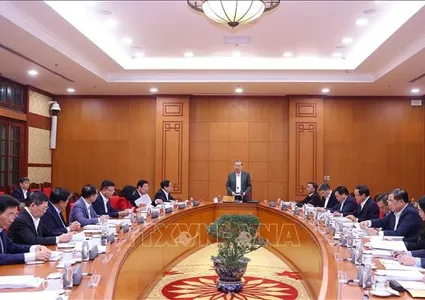 Party leader requests thorough preparations to ensure success of 14th National Party Congress