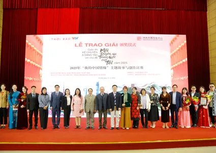 100  “My Bond with China”  Contest Winners Honored