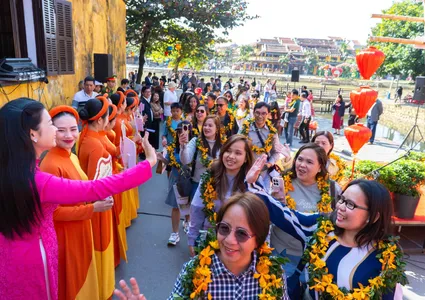 International arrivals to Vietnam hit new record in 2025, up over 20%