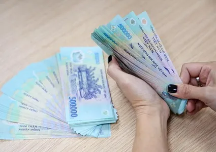 Base salary set to rise to 2.53 million VND from July 1