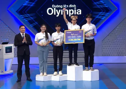 Road to Olympia Mount: Schoolgirl from Quang Tri Wins the Laurel Wreath with 300 Points