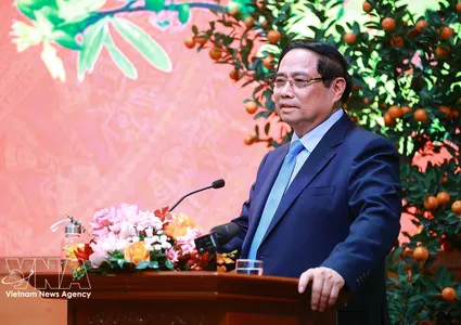 PM hosts New Year reception for outstanding artists, journalists, athletes