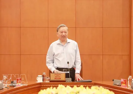 Party chief holds working session with Party Central Committee's Office