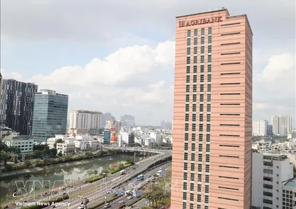 World-standard workforce crucial to building int’l financial centre