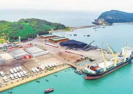 Quang Tri expands marine economic development to become a regional transhipment hub