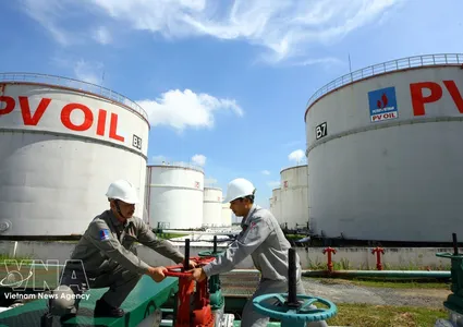 8 trillion VND advanced to petrol price stabilisation fund