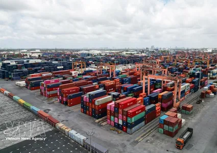 Foreign trade climbs 23% to nearly 250 billion USD in Q1