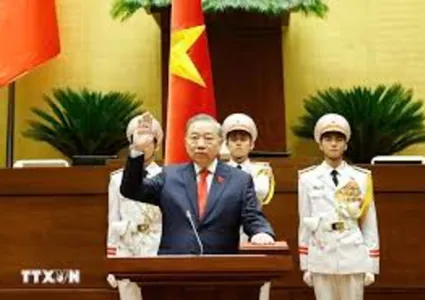Congratulations extended to Vietnam's newly elected key leaders