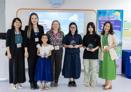 Launching English language scholarships for Vietnamese students