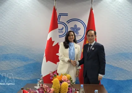 Vietnam promotes ties with Canada, New Zealand at AMM-59