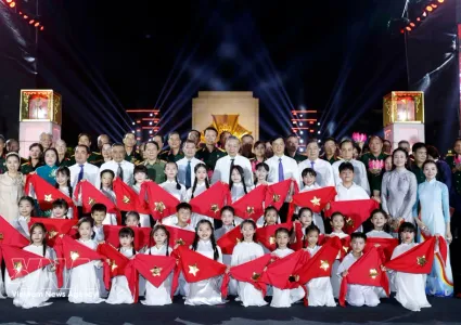 Key Party, State leaders attend live television programme honouring fallen heroes
