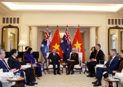 Top Vietnamese leader meets with Australian Governor-General