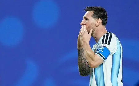 Messi lập hat-trick lịch sử, tiếp tục xô đổ hàng loạt kỷ lục World Cup