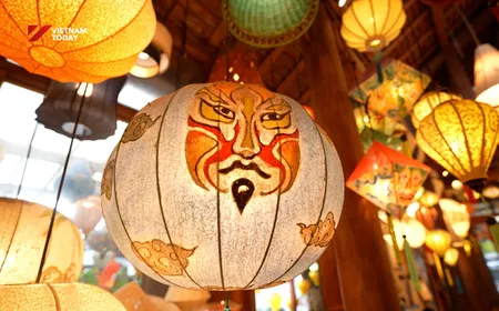 Leaves, Fibers & Crafts | Vietnam at a Glance