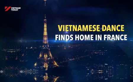 Vietnamese Dance Finds Home in France | Vietnam Imprints