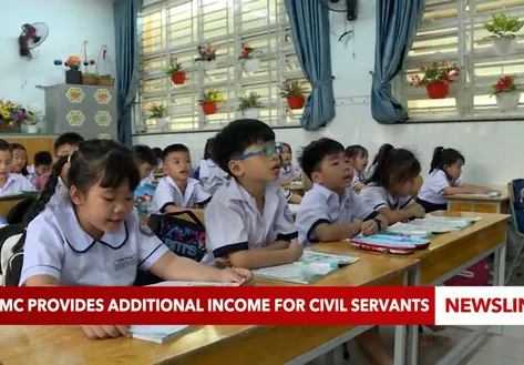Ho Chi Minh City provides additional income for civil servants