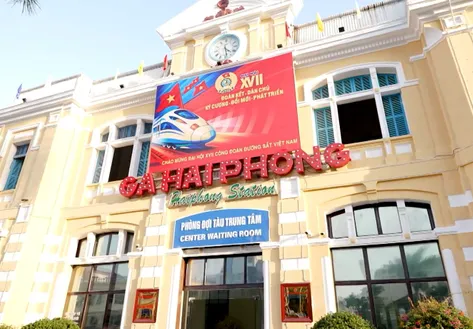 Around Hai Phong Station | Check-in Guide