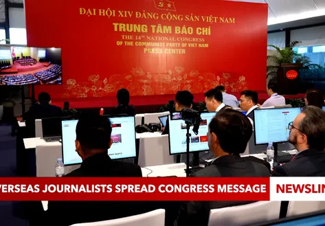 Overseas journalists spread congress message