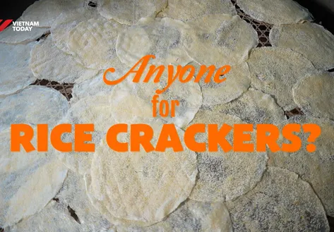 Anyone for Rice Crackers? | Hello Vietnam