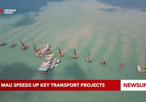 Ca Mau speeds up key transport projects