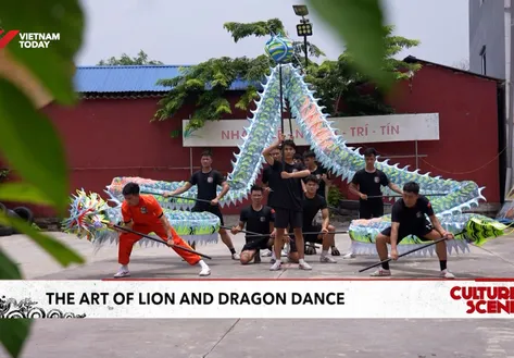 The art of lion and dragon dance